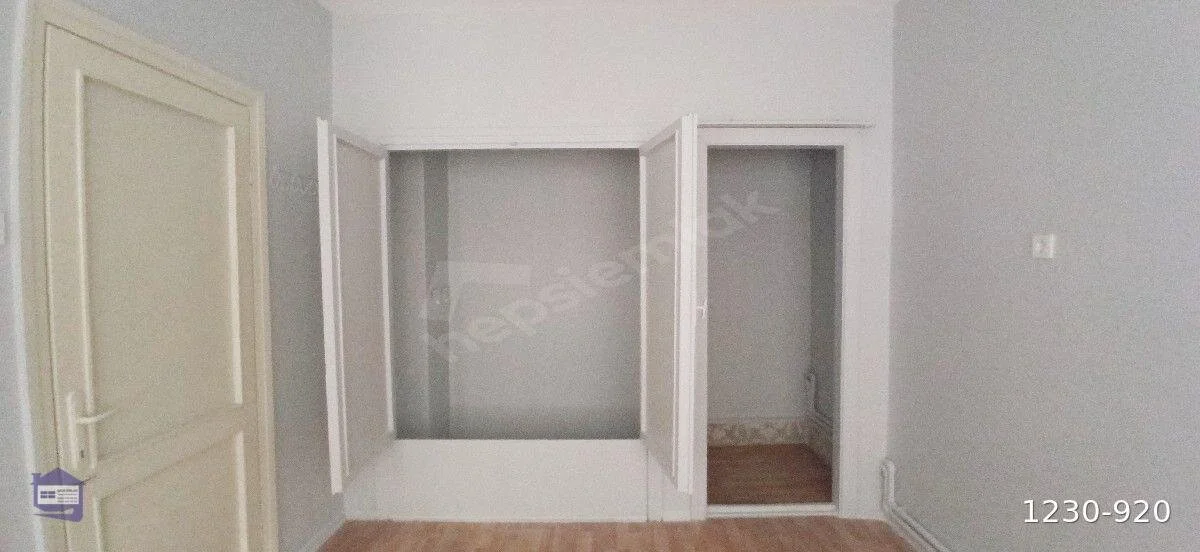 Çorlu Kemalettin Mahallesi Çarşı Merkezinde Kiralık Daire