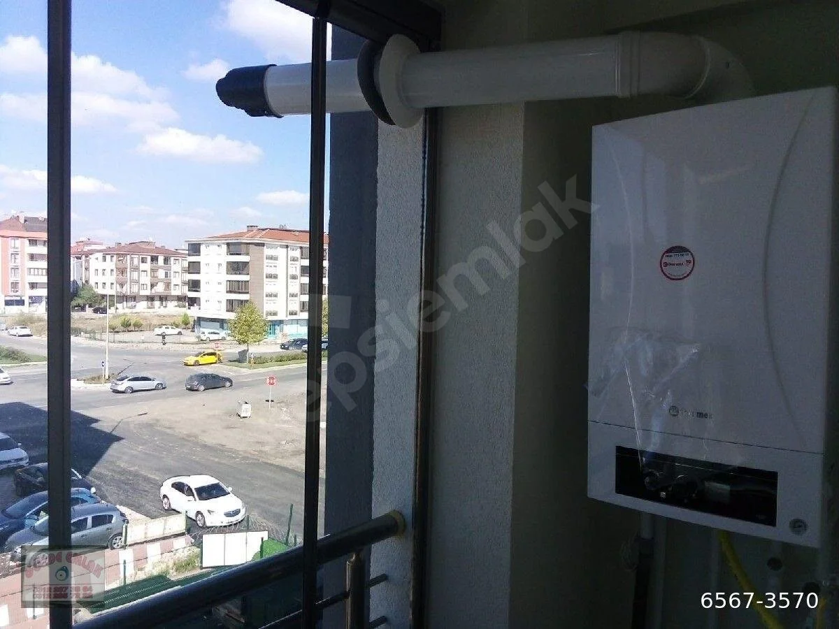 Bülent Ecevit Bulvarı Üzerinde Full Eşyalı 1+1 Daire