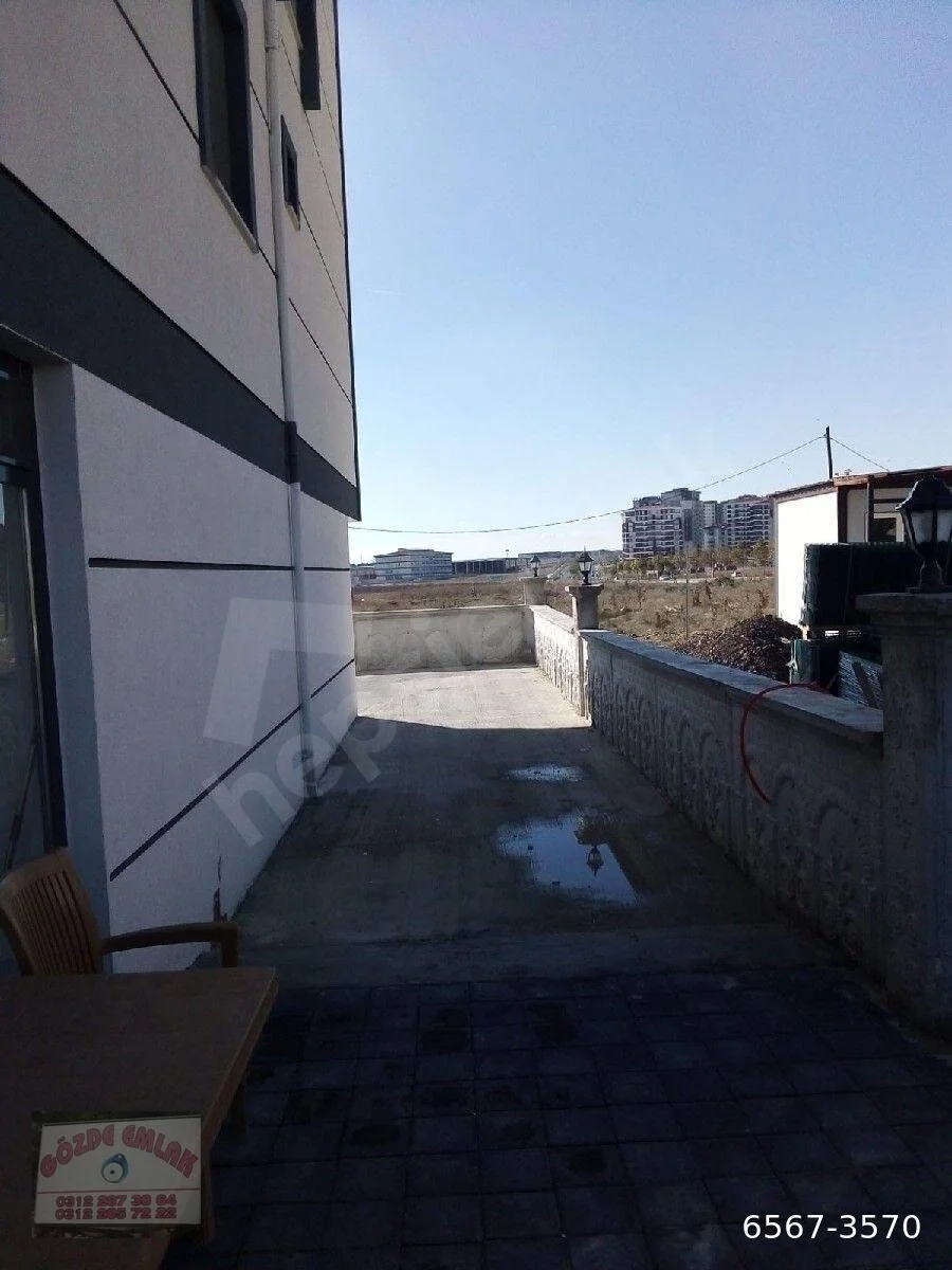 Bülent Ecevit Bulvarı Üzerinde Full Eşyalı 1+1 Daire