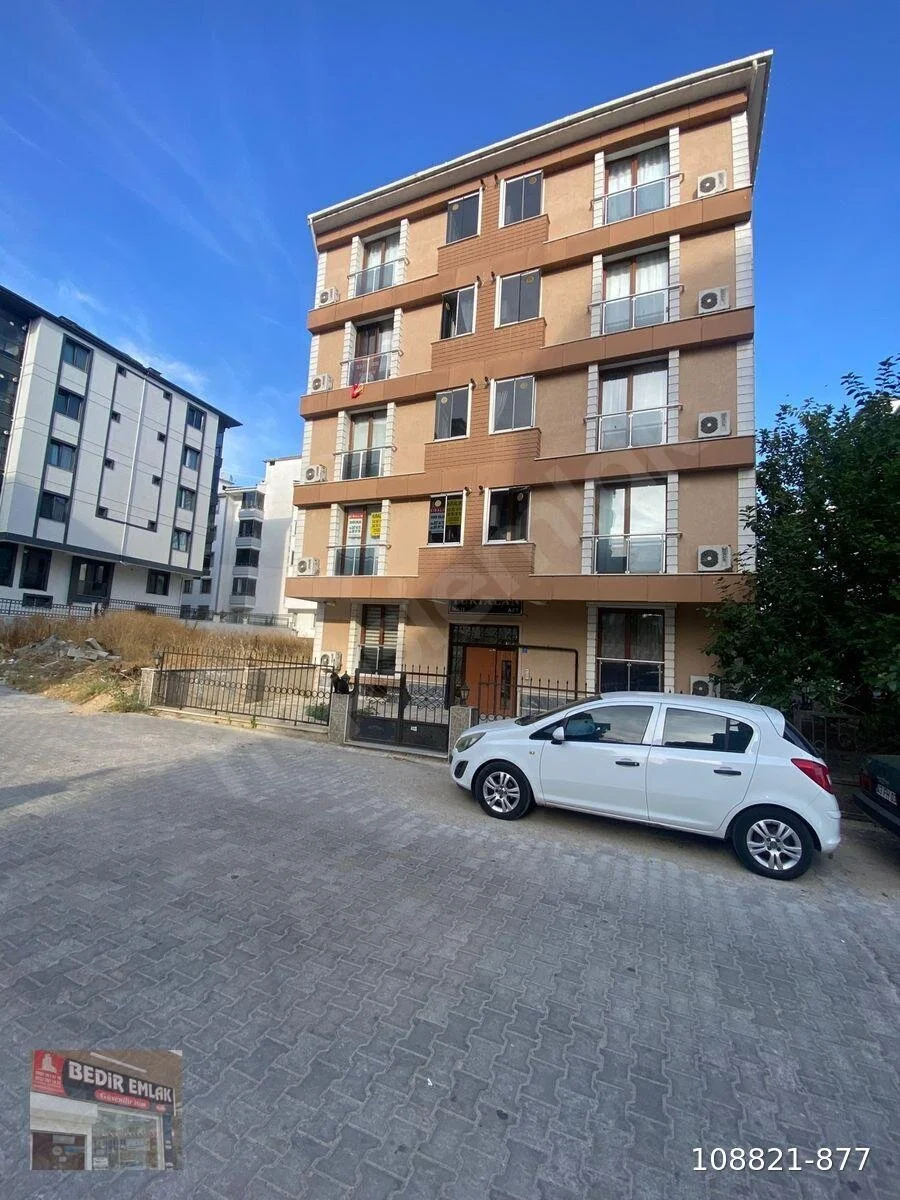 Tekirdağ Çorlu Ali Paşa Mah. Ana Cad.Yakın Eşyalı 2.Kat Kiralık Daire