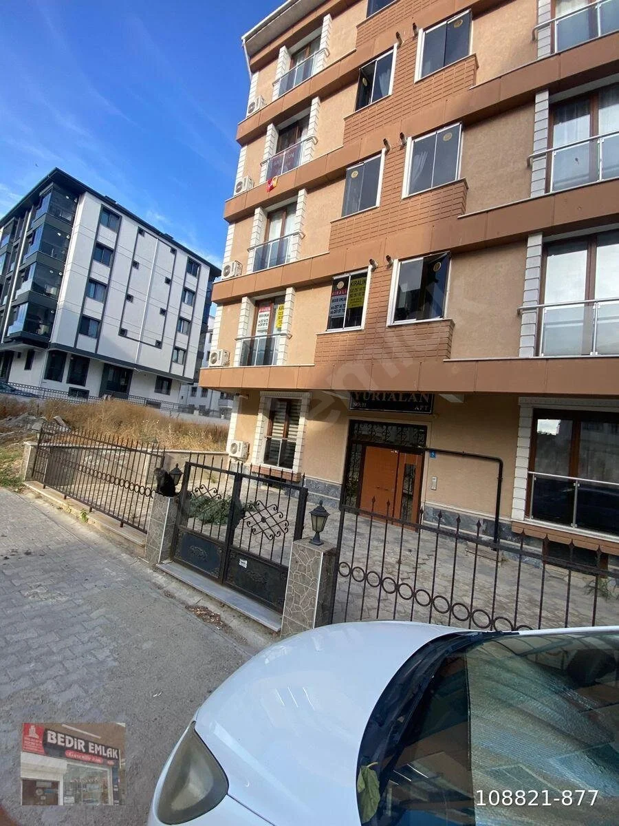 Tekirdağ Çorlu Ali Paşa Mah. Ana Cad.Yakın Eşyalı 2.Kat Kiralık Daire