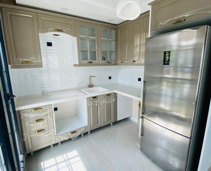 MARMARAEREĞLİSİ'NDE YATIRIMLIK & YAŞAMLIK DENİZ MANZARALI 300M2 5+1 SIFIR VİLLA