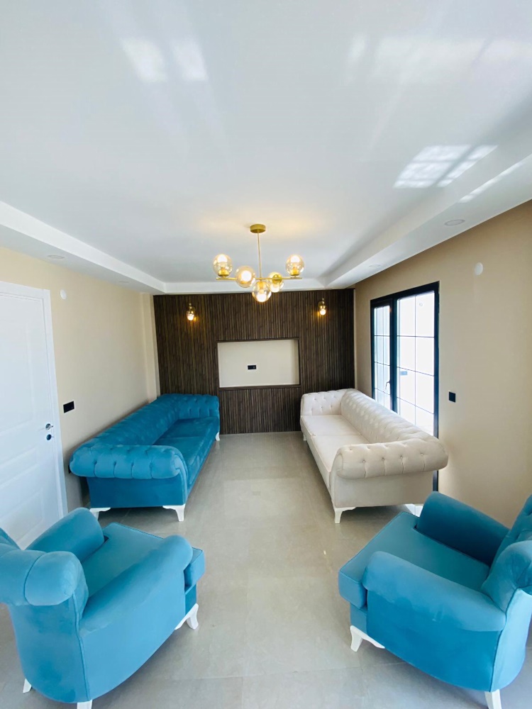 MARMARAEREĞLİSİ'NDE YATIRIMLIK & YAŞAMLIK DENİZ MANZARALI 300M2 5+1 SIFIR VİLLA