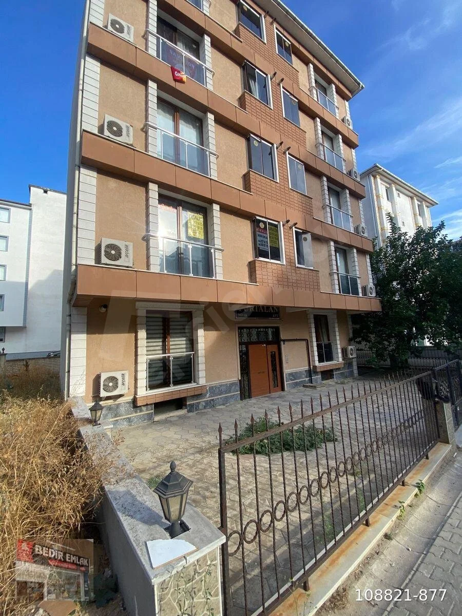 Tekirdağ Çorlu Ali Paşa Mah. Ana Cad.Yakın Eşyalı 2.Kat Kiralık Daire